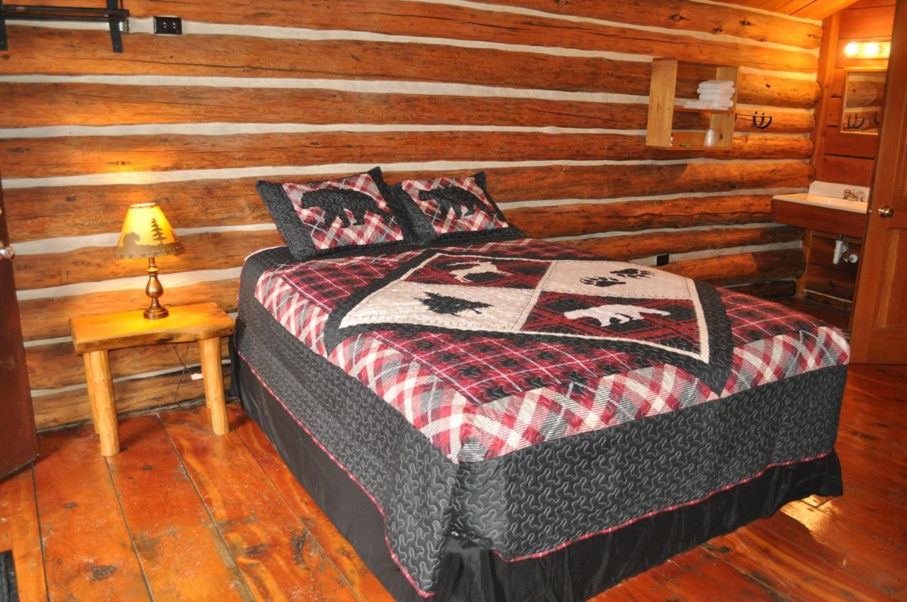 Hotel Crooked Creek Guest Ranch Dubois Esterno foto