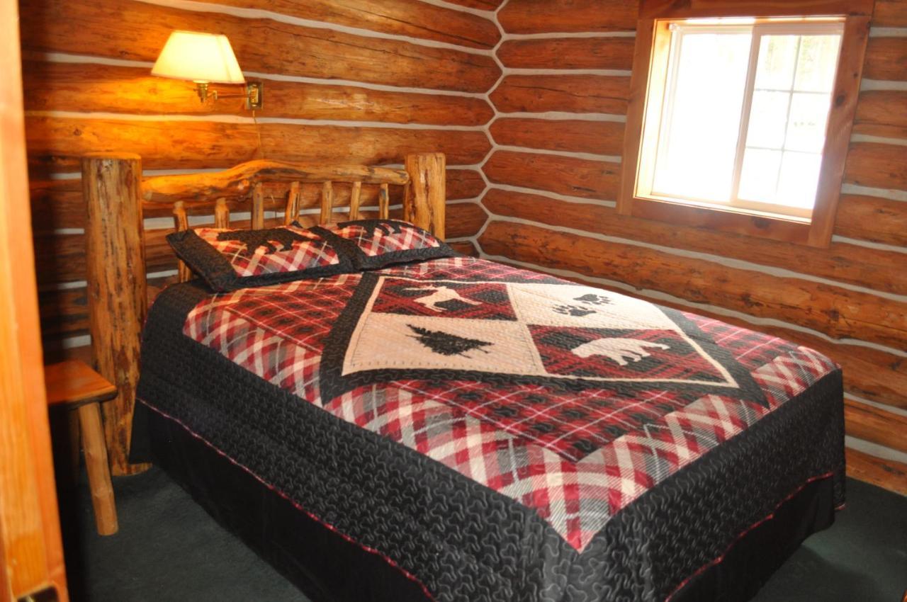 Hotel Crooked Creek Guest Ranch Dubois Esterno foto