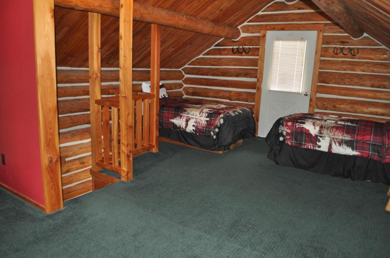 Hotel Crooked Creek Guest Ranch Dubois Esterno foto