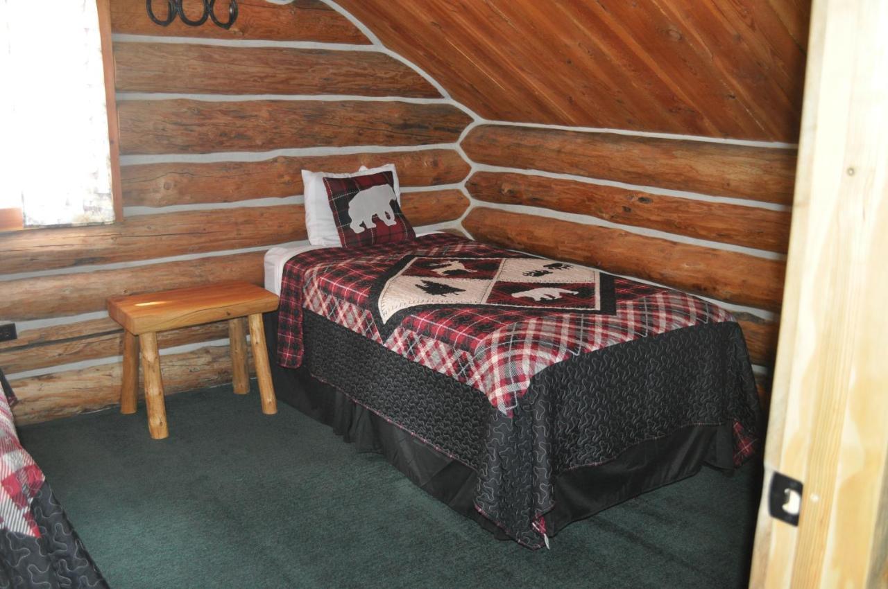 Hotel Crooked Creek Guest Ranch Dubois Esterno foto