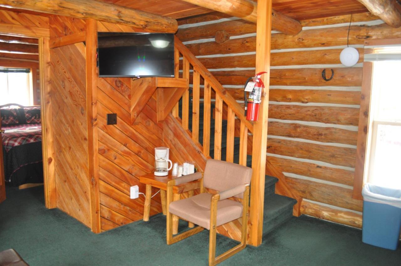 Hotel Crooked Creek Guest Ranch Dubois Esterno foto